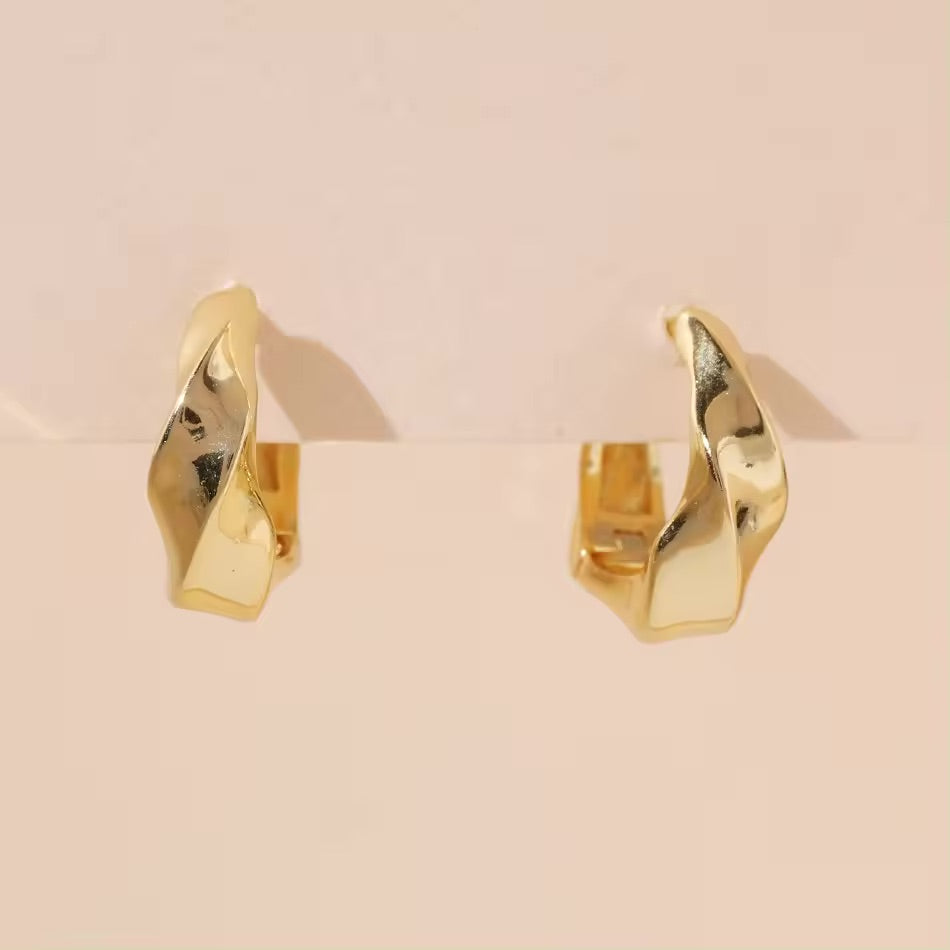 Amelia Earrings