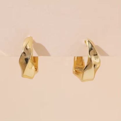 Amelia Earrings